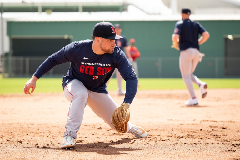 Red Sox newcomer given honorable mention on MLB insider’s Top 10 third basemen list
