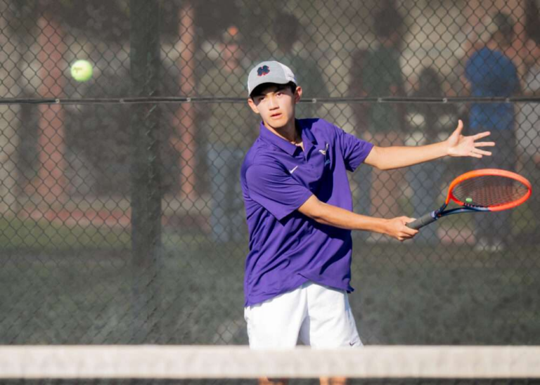 Valencia boys’ tennis secures win over Saugus at home