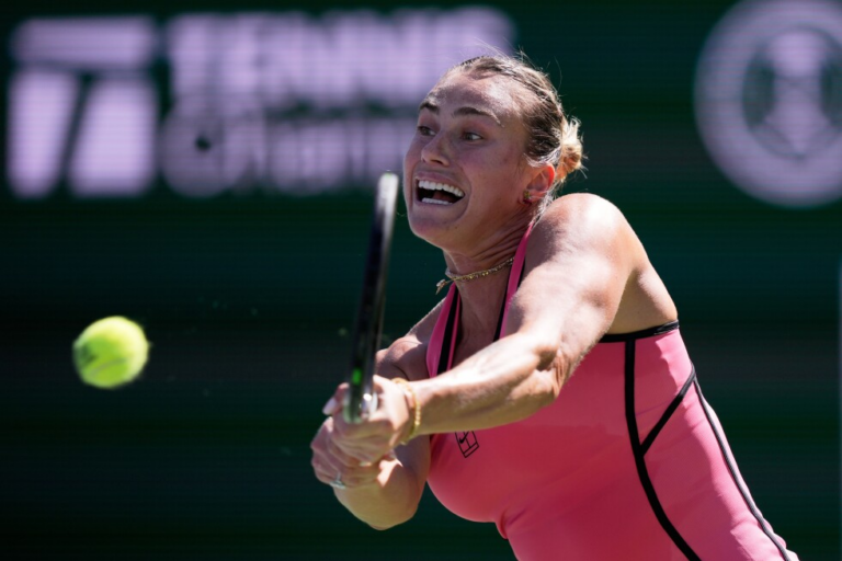 Sabalenka and Sinner advance in straight sets to the semifinals at Indian Wells