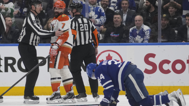 Radko Gudas injures another top NHL star