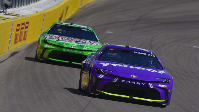 Denny Hamlin overcomes penalty to secure 1st 2026 win at Las Vegas
