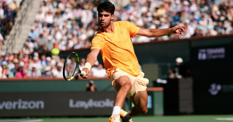 Medvedev elimina a Alcaraz en semifinal de Indian Wells y detiene racha de 16 victorias seguidas del español