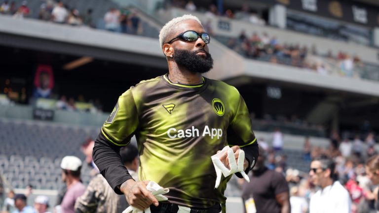 Giants WR Reunion Rumors Fueled by NFL Host’s Cryptic Post