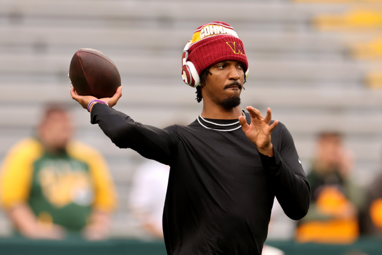 Commanders Predicted to Land 21-TD Playmaker for Jayden Daniels