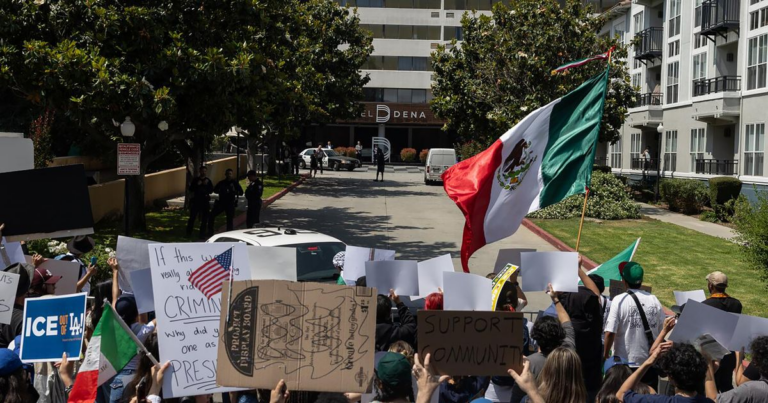If SoCal hotels, stadiums host ICE agents, employees can miss work, union says as World Cup nears