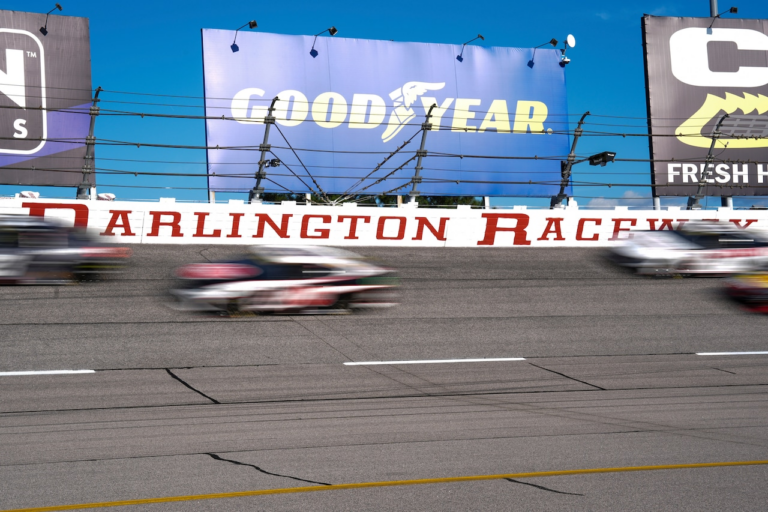 Want to watch NASCAR at Darlington today for free? Click here to find out how