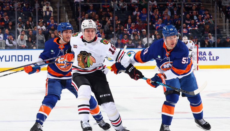 Blackhawks hold off Islanders in Anton Frondell’s impressive NHL debut