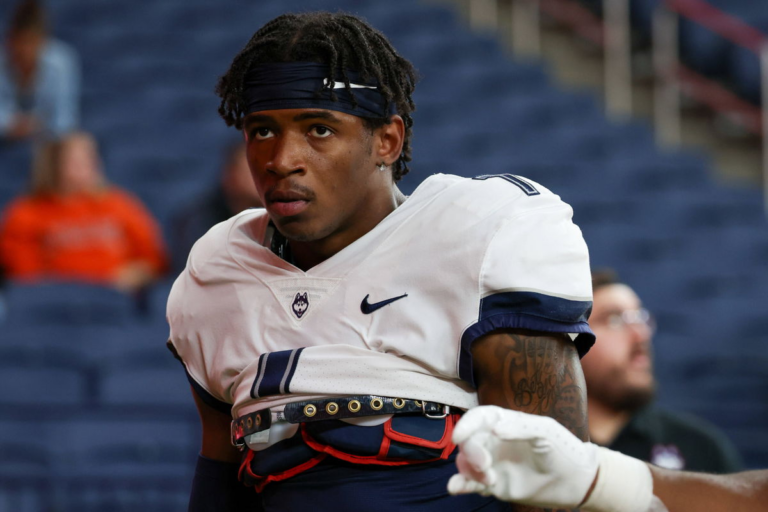 NFL Pro Day Takeaways: Texas LBs Shine, Skyler Bell Stands Out