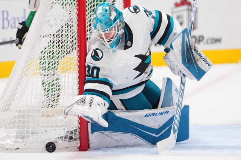 Sharks goalie suffers another injury as losing streak reaches six games