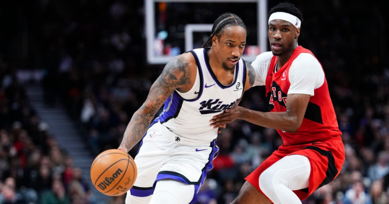 DeRozan scores 28 to pass Dominique Wilkins on career list, Kings beat Raptors 123-115