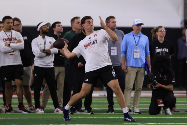 Fernando Mendoza wows during Pro Day weeks before NFL draft