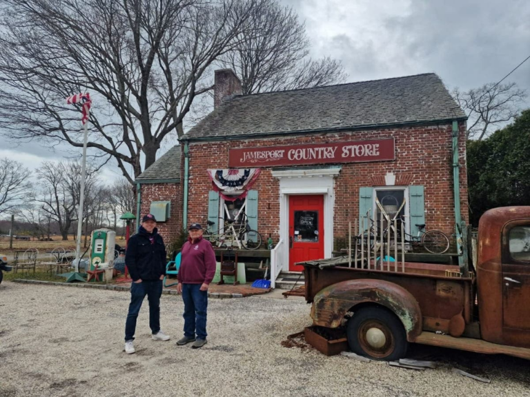 As Baseball Season Starts, Artist Who Paints Games Live Worldwide Visits LI: ‘Every Stadium Tells A Story’