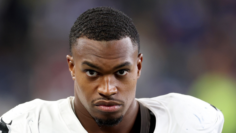 Seahawks Predicted to Fill 2 Holes in Same NFL Draft Move