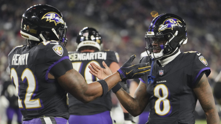 The ’40-passing-TD NFL seasons’ quiz