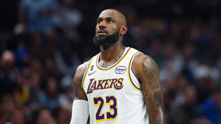 Lakers vs. Warriors Prediction, Odds and Best NBA Prop Bets for Thursday, April 9