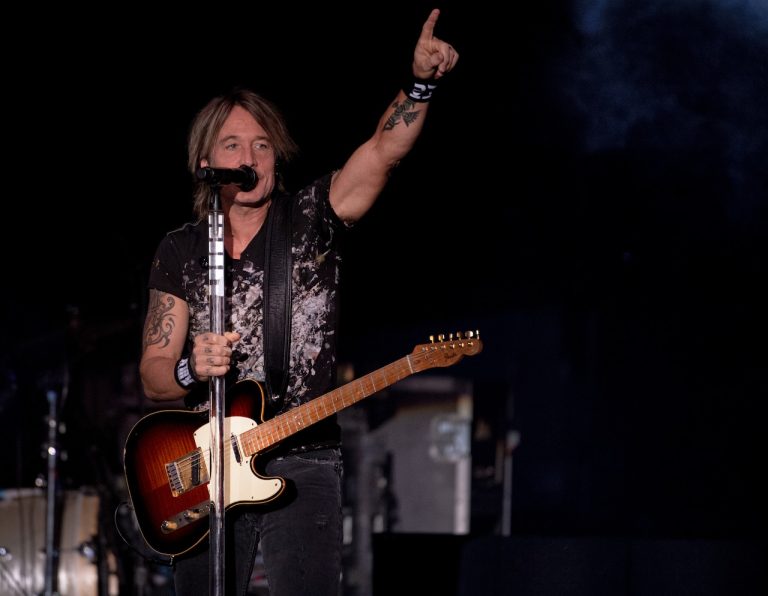Keith Urban to headline Aug. 29 Ally Challenge concert in Grand Blanc Township
