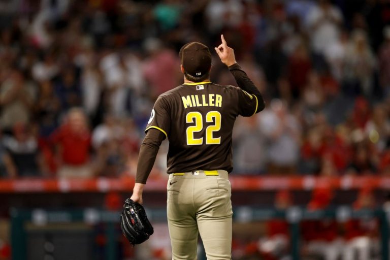 MLB power rankings: Rising to the top