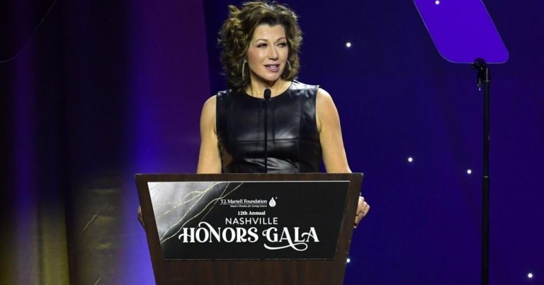 Amy Grant Christmas tour Lincoln 2026