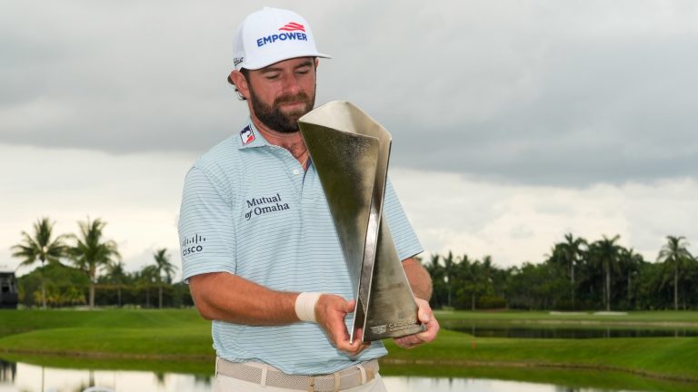 Cameron Young Reacts to Donald Trump’s Thumbs-Up After Cadillac Championship Victory