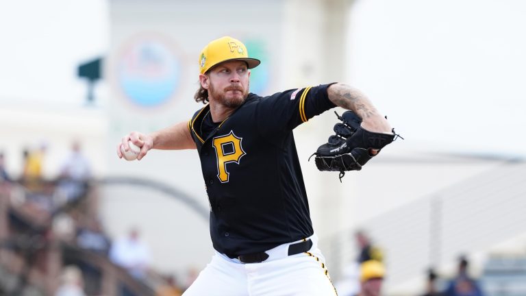 Pirates’ Chris Devenski, Don Kelly Suspended by MLB for Throwing at Reds’ Sal Stewart