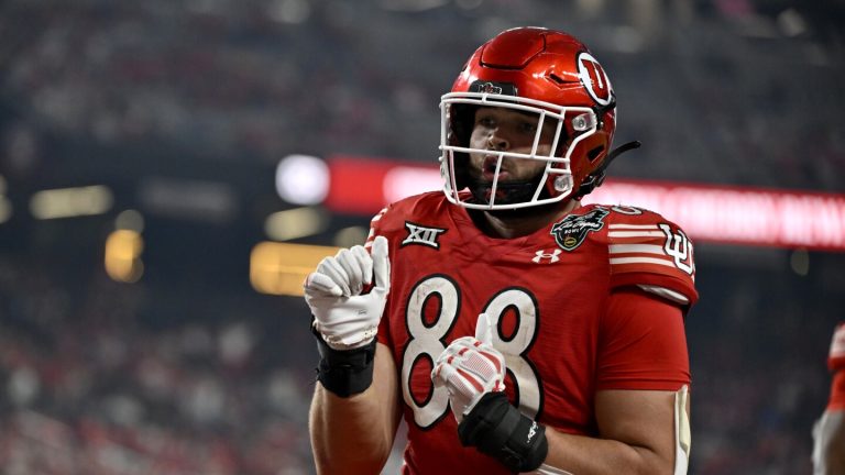Broncos agree to terms with seventh-rounder Dallen Bentley