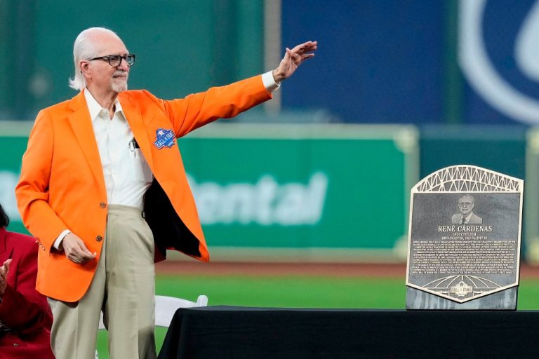René Cárdenas, pioneer in Spanish-language MLB broadcasts, dies