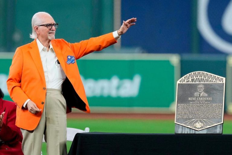 René Cárdenas, pioneer in Spanish-language broadcasts of MLB games, dies at 96