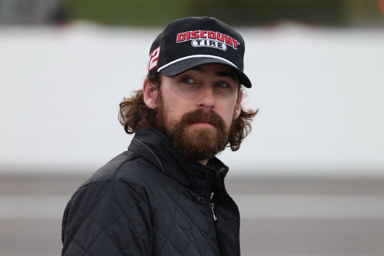 Ryan Blaney Unmasks Dangerous Desperation of NASCAR Underdogs Threatening All-Star Fortune