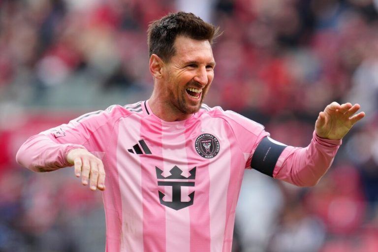 Messi doubles MLS base salary, has $28 million in total compensation