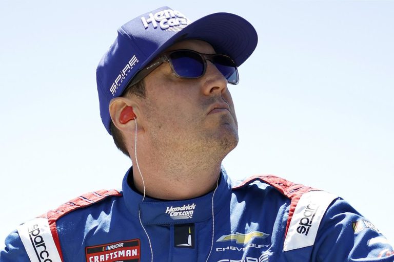 Kyle Busch Hospitalized, NASCAR Team Asks for Prayers