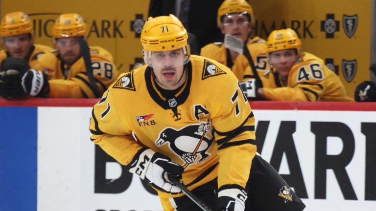 NHL insider predicts how Penguins, Evgeni Malkin contract talks will end after Sidney Crosby comments