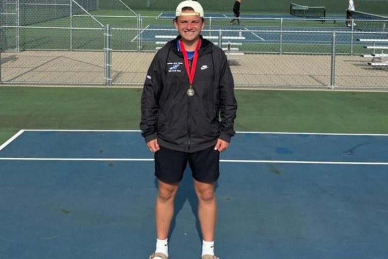 Sartell’s Dane Kenning Eliminated From State Tennis Tournament