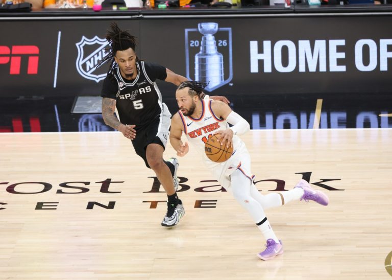 Knicks Joined NBA History in Game 1 Comeback vs Spurs