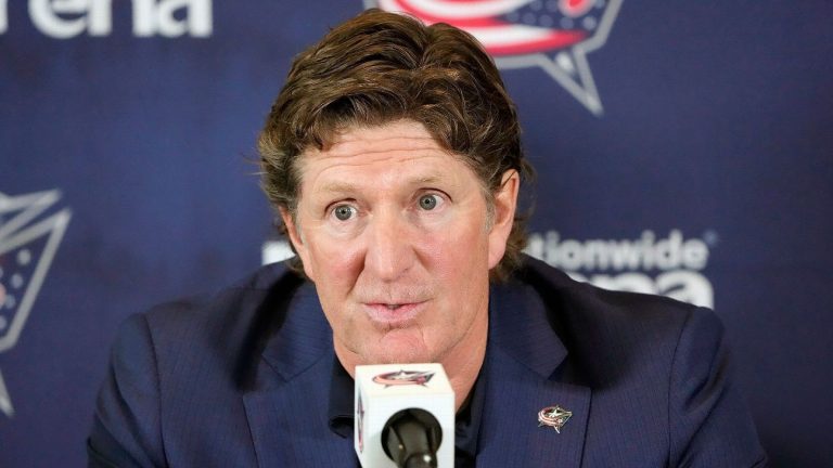 NHL clears Mike Babcock for return to coaching