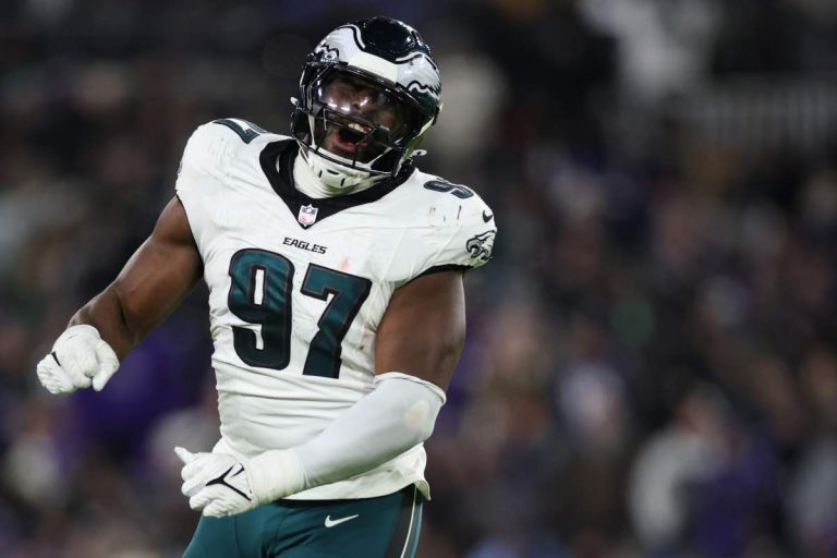 Philadelphia Eagles Pushed To Extend Promising 24-Year-Old DL