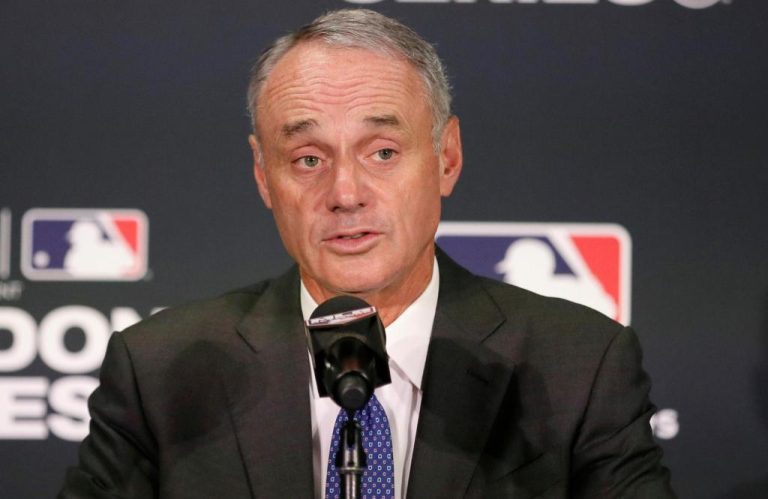 MLB proposes limiting most free-agent contracts to 5 years