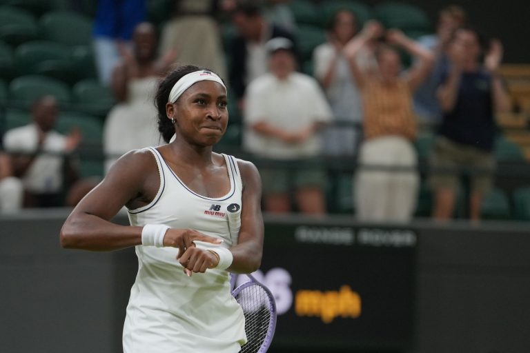 beater comes just in time before Wimbledon’s curfew